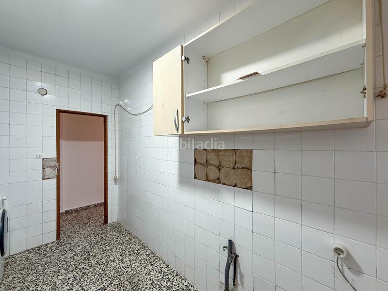 Foto 312989ff-f9eb-4af5-836d-442afdd46ebb. Piso  en venta en calle d'eduard boscà en Mestalla Valencia