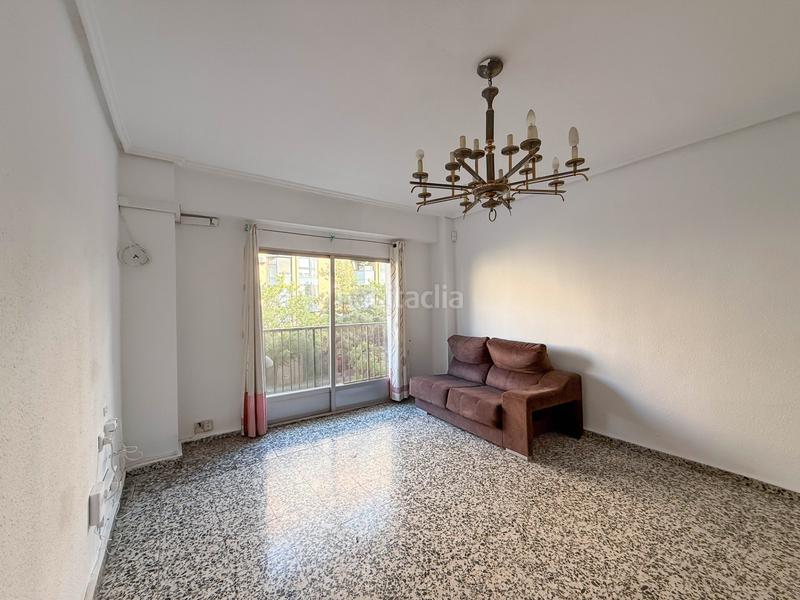 Foto 3b0c2b32-02ba-4fa1-b86e-52a809a2c057. Piso  en venta en calle d'eduard boscà en Mestalla Valencia
