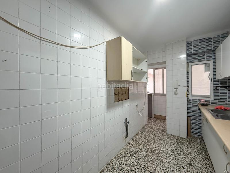 Foto 458513b4-db9a-40bb-80ee-db83f768b738. Piso  en venta en calle d'eduard boscà en Mestalla Valencia