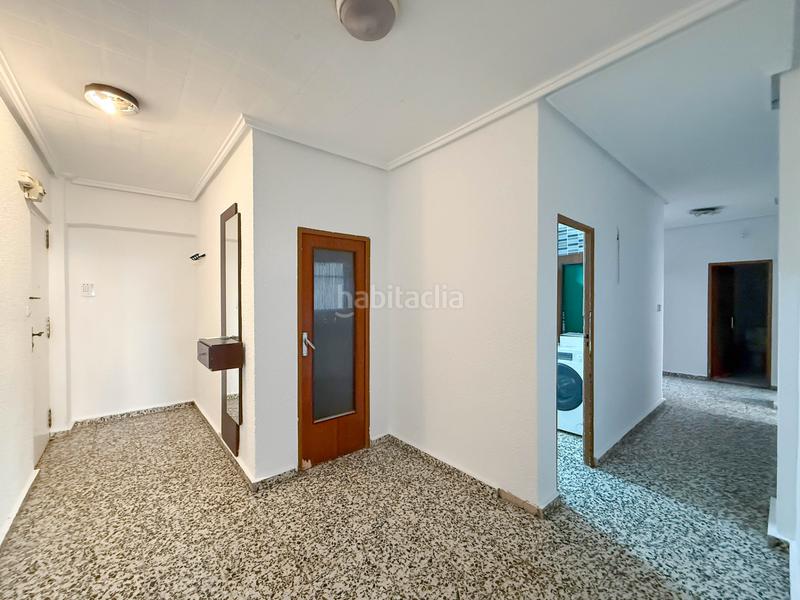 Foto 80aac54b-fd08-4135-b921-3f74e6b6bc6c. Piso  en venta en calle d'eduard boscà en Mestalla Valencia