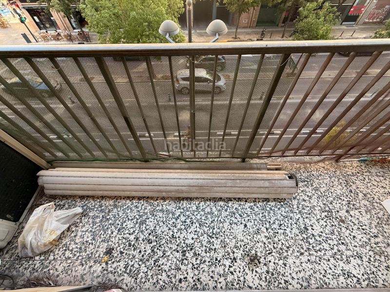 Foto 996f82a6-9623-4f27-b05b-3cda396ef35a. Piso  en venta en calle d'eduard boscà en Mestalla Valencia
