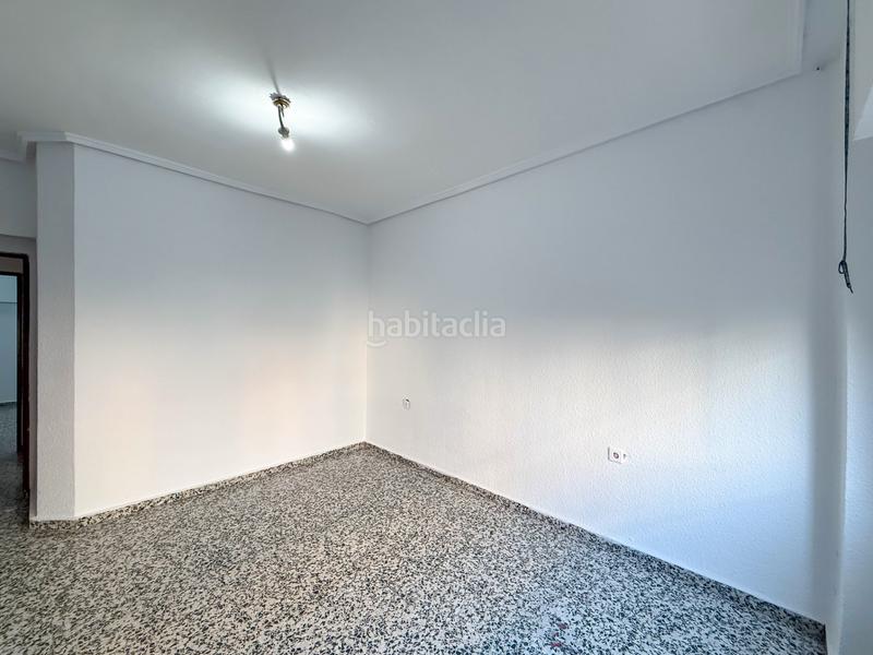 Foto ba12b4ef-5551-4eef-9847-f53b6f3982bc. Piso  en venta en calle d'eduard boscà en Mestalla Valencia