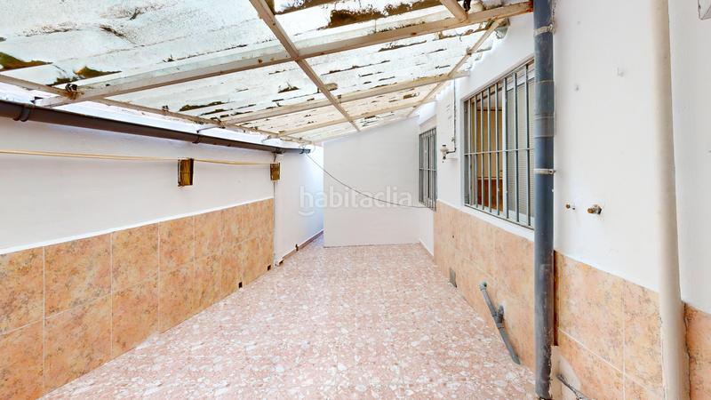 Foto 1a7e0b96-c896-44b0-a365-f37ec352ee73. Piso en carrer de manuel andrés 44 piso en venta en calle de manuel andrés en Valencia