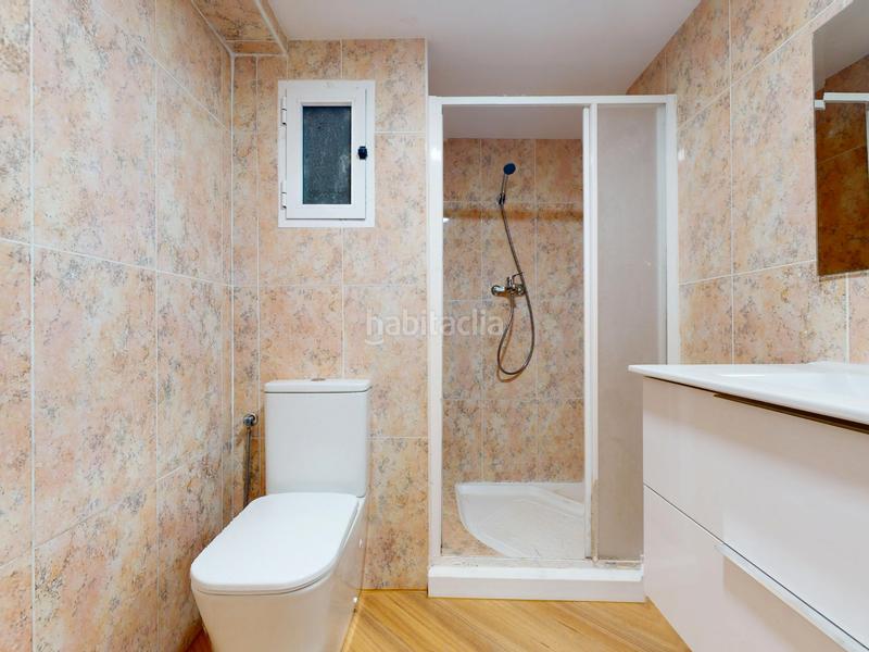 Foto 8e937583-15b2-40e6-951e-5cc77272be94. Piso en carrer de manuel andrés 44 piso en venta en calle de manuel andrés en Valencia