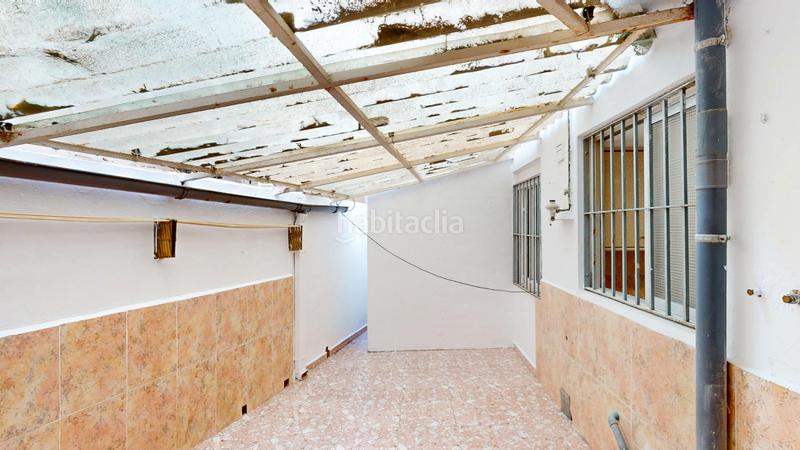 Foto a033ee75-8027-42b5-be28-f248c2164061. Piso en carrer de manuel andrés 44 piso en venta en calle de manuel andrés en Valencia
