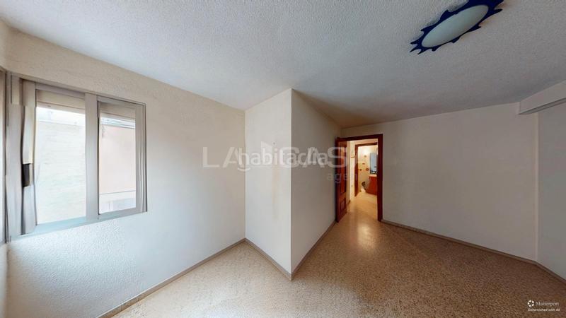 Foto 2801cf67-e7bf-4384-82ce-fa0bc96ac8ad. Tríplex a Malva Rosa Valencia