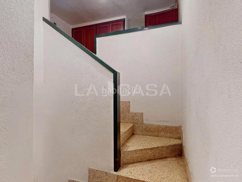 Foto 468a21b8-0857-4056-a4c2-2e65016ef3aa. Tríplex a Malva Rosa Valencia