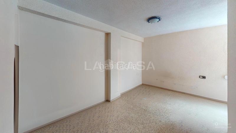 Foto 7793ad65-3453-4d05-a8cd-e9b60231ce46. Tríplex a Malva Rosa Valencia