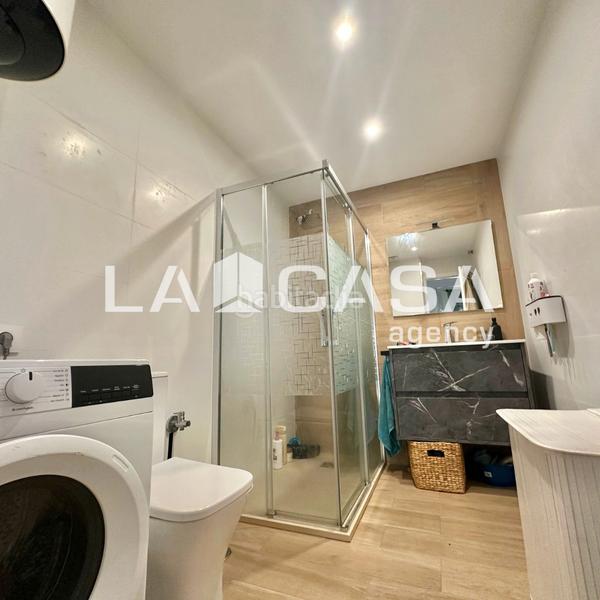 Foto 48fa7ea2-46ee-4141-87cd-9143b7c4dab9. Planta baixa a Villegas Sevilla