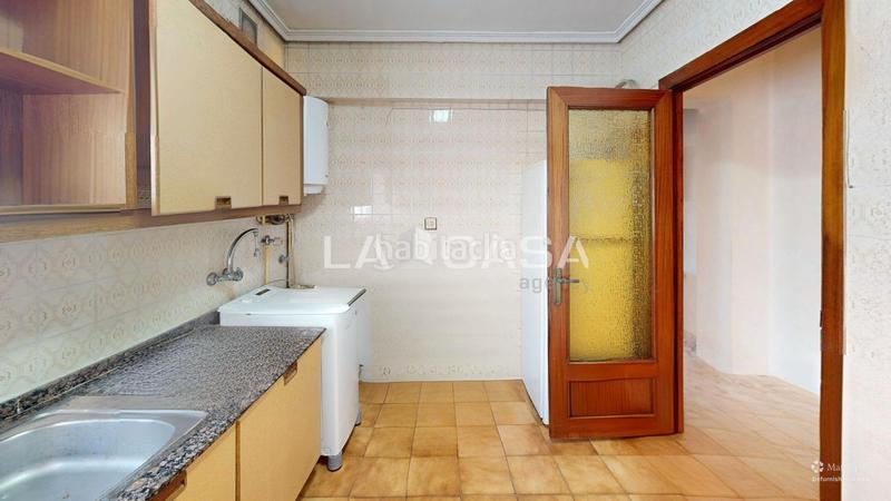 Foto 198c46cf-4d60-4034-9295-2d60f1d82375. Etagenwohnung in Penya-Roja - Avda. Francia Valencia