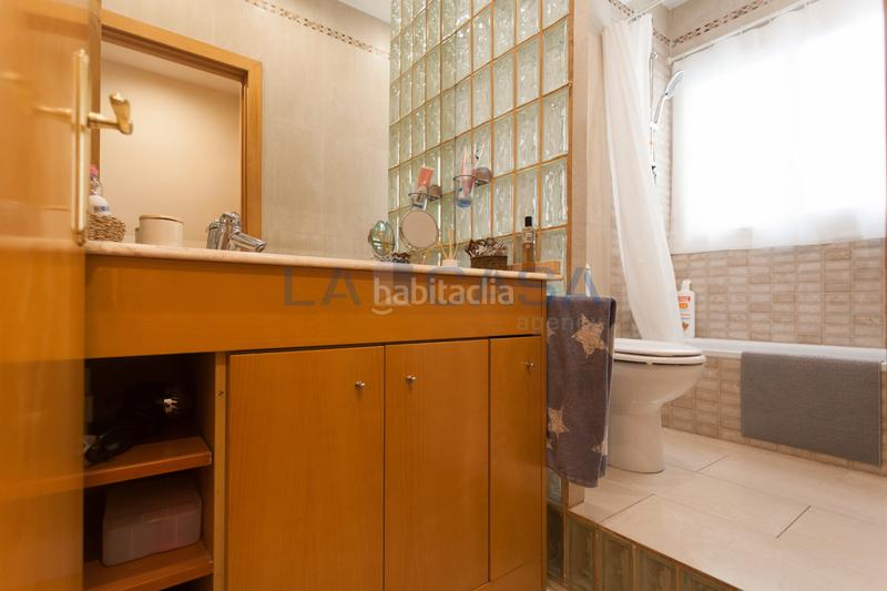 Foto da0ca6f6-1814-4eeb-b83a-8cf55ca0e564. Pis a Sagrada Família Barcelona