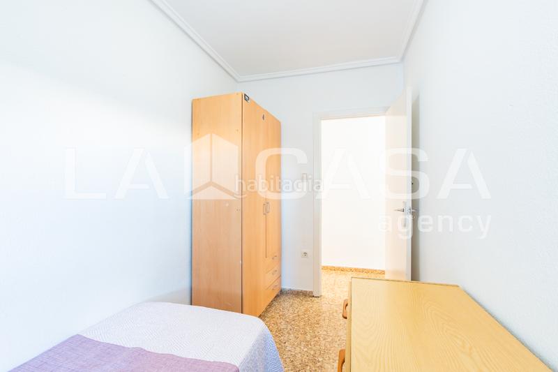 Foto 32e23e3e-6af2-45d1-aa7d-976f4a66db6d. Flat in Trinitat Valencia