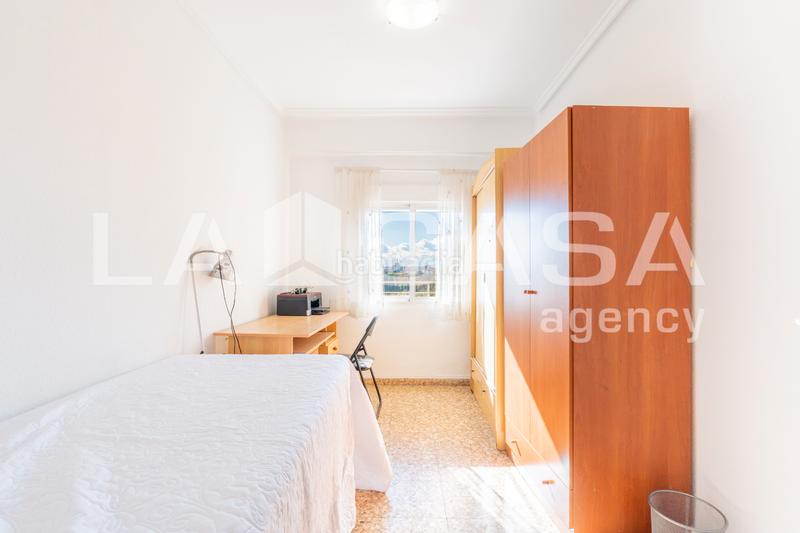 Foto fbfd5d43-9f8e-4a69-a1d2-44b464a2d7e0. Flat in Trinitat Valencia