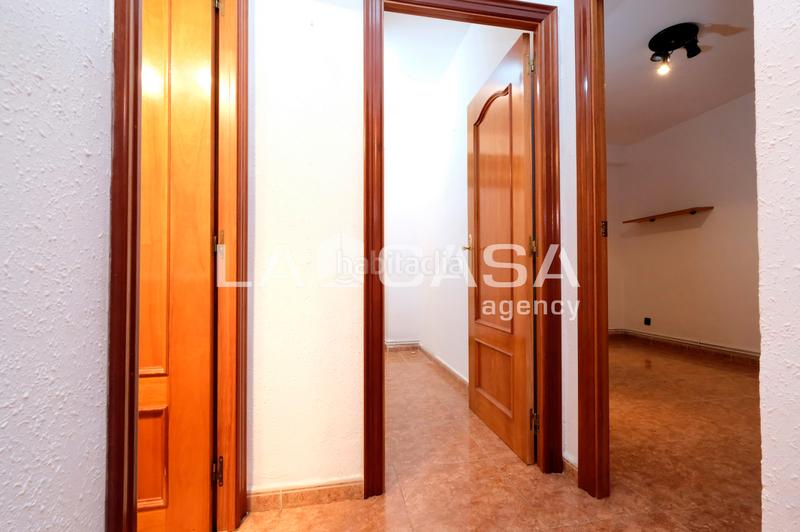 Foto 79d1be9b-250e-4c59-ba0d-a43354861161. Pis a Turó de la Peira Barcelona