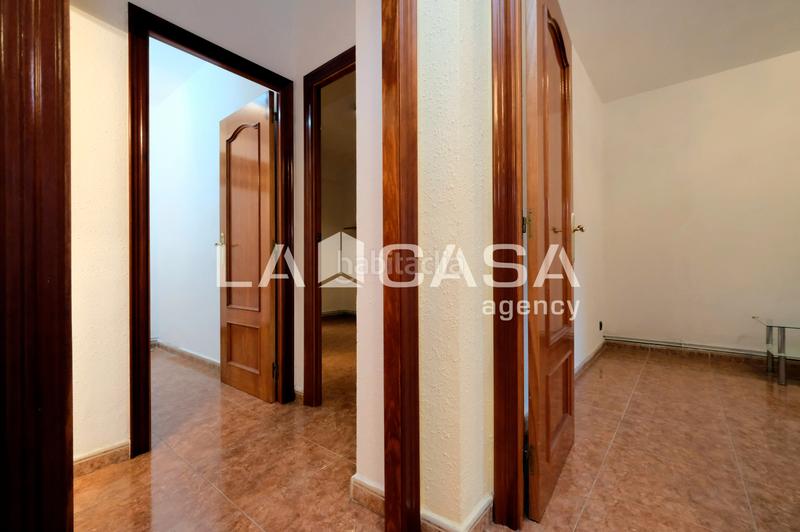 Foto ab406650-cedc-4ed8-89e5-14d221f65cf3. Pis a Turó de la Peira Barcelona