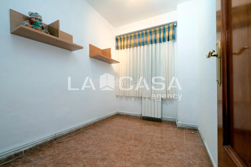 Foto bcd0be3f-59de-47af-9800-000da049eb88. Pis a Turó de la Peira Barcelona