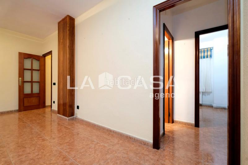 Foto f5a705ff-d36e-41e5-97c4-ed0c66fcea1a. Pis a Turó de la Peira Barcelona