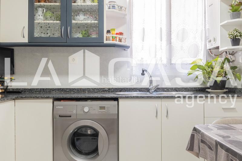 Foto 3e7d99a8-fdeb-4f3a-8127-33125be87198. Appartamento in Ciutat Jardí Valencia