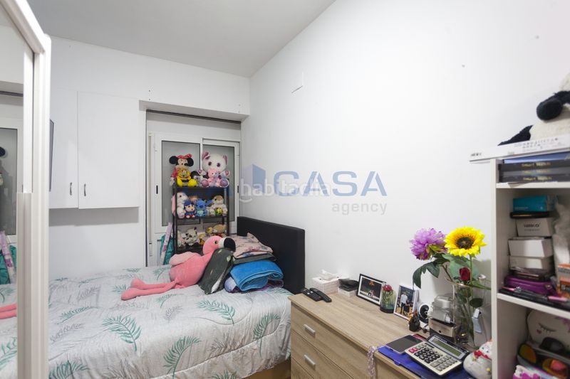 Foto 11b596c5-9e8e-4924-91c1-370086232122. Planta baixa a carrer de martorell 22 a Collblanc Hospitalet de Llobregat (L´)