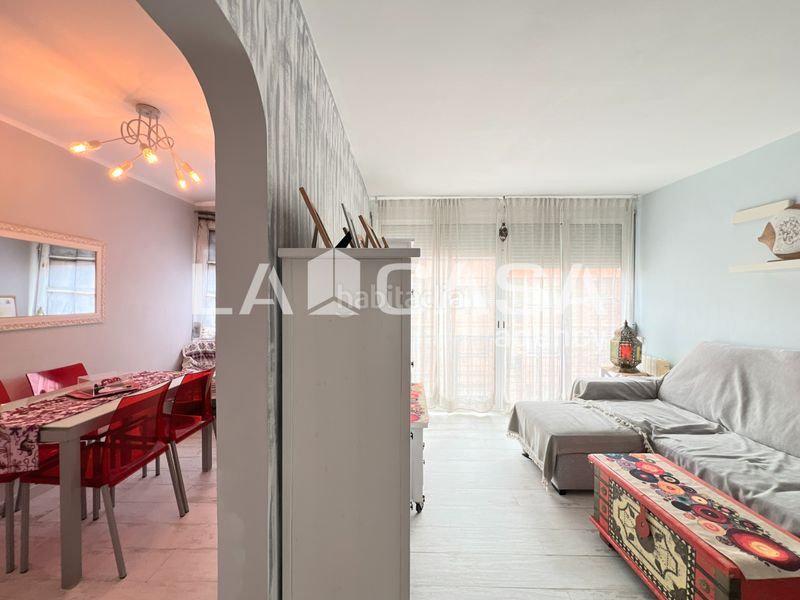 Foto cc7b2635-413d-45b0-b29b-e00d02f69ff3. Pis amb calefacció a Congrés Badalona