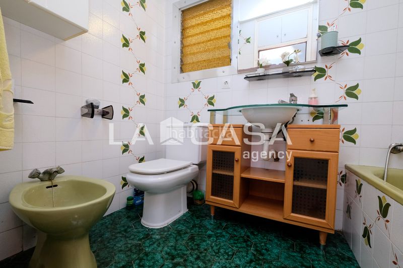 Foto 0b94dfaa-a8ad-4042-a477-23d6f574f852. Pis a Roquetes Barcelona