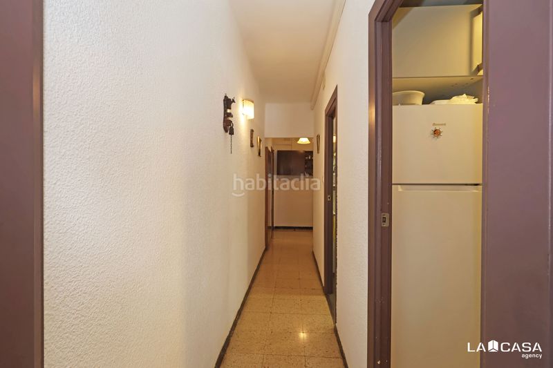 Foto 3119c53c-da05-41eb-9c5f-f98b5be61831. Piso  en venta en Can Clota Esplugues de Llobregat