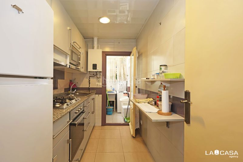 Foto 33eedac4-36ce-42b9-9a21-362c3ee3cb92. Piso  en venta en Can Clota Esplugues de Llobregat