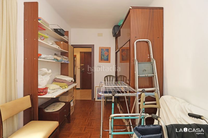 Foto 4201e081-e832-4dbb-bb5e-aa9f96dd9e41. Piso  en venta en Can Clota Esplugues de Llobregat