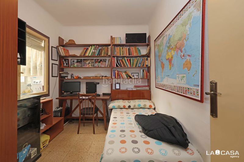 Foto a95584ff-051b-4840-9c9e-d70d97deacf0. Piso  en venta en Can Clota Esplugues de Llobregat