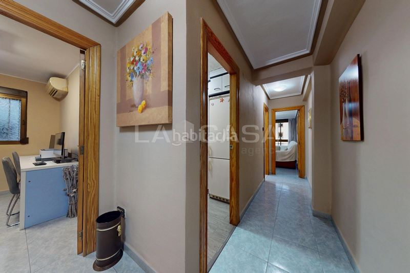 Foto a64299d8-115a-4ccf-8a94-91e43eb11fda. Pis a Camí Fondo Valencia