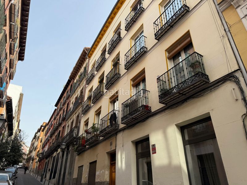 Foto 003ec129-a289-4779-a79a-f554823d5c02. Pis a Embajadores-Lavapiés Madrid