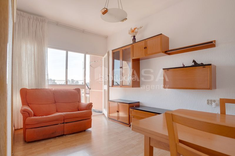 Foto cd0b42b8-f6c1-43bc-8831-1e82e19ad80f. Pis a Provençals del Poblenou Barcelona