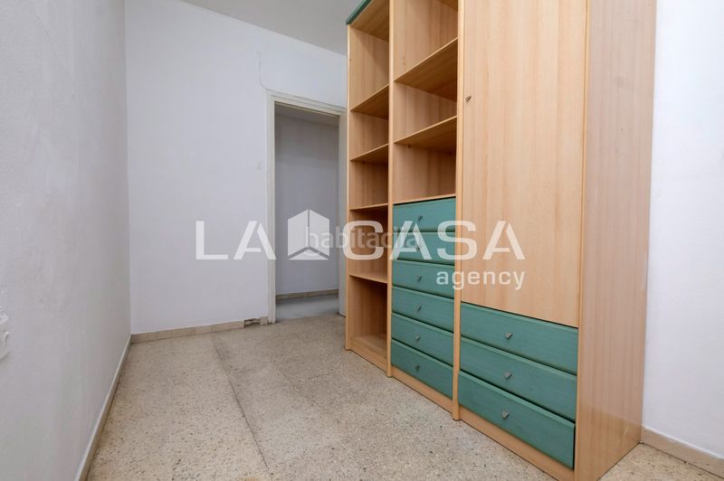 Foto 1c6c6e2a-c516-45db-8156-45ac4e80a032. Pis a Vilapicina - Torre Llobeta Barcelona