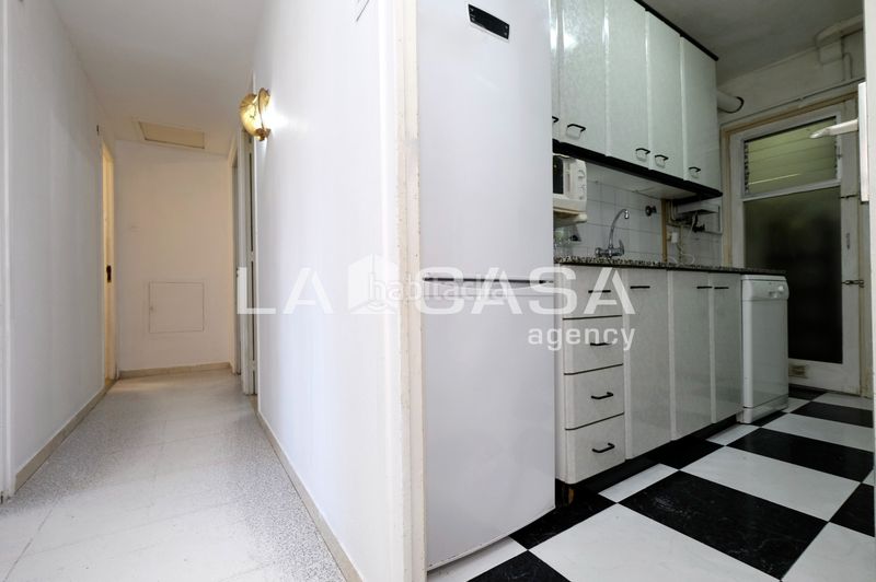 Foto 5be9282b-f7fd-4745-9ed6-3b14a464c255. Pis a Vilapicina - Torre Llobeta Barcelona