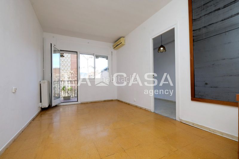 Foto 942f7765-757a-4a22-994b-11fb862f8468. Pis a Vilapicina - Torre Llobeta Barcelona