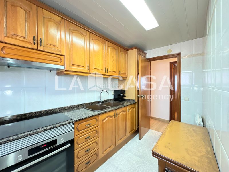 Foto b08c2f8d-0f51-4490-8d7c-38d91c6fa911. Pis a Llefià Badalona