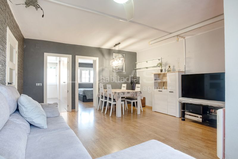 Foto 94ae0c76-e9a8-4bb9-a952-7dfed32eb0a1. Pis a Sant Martí de Provençals Barcelona