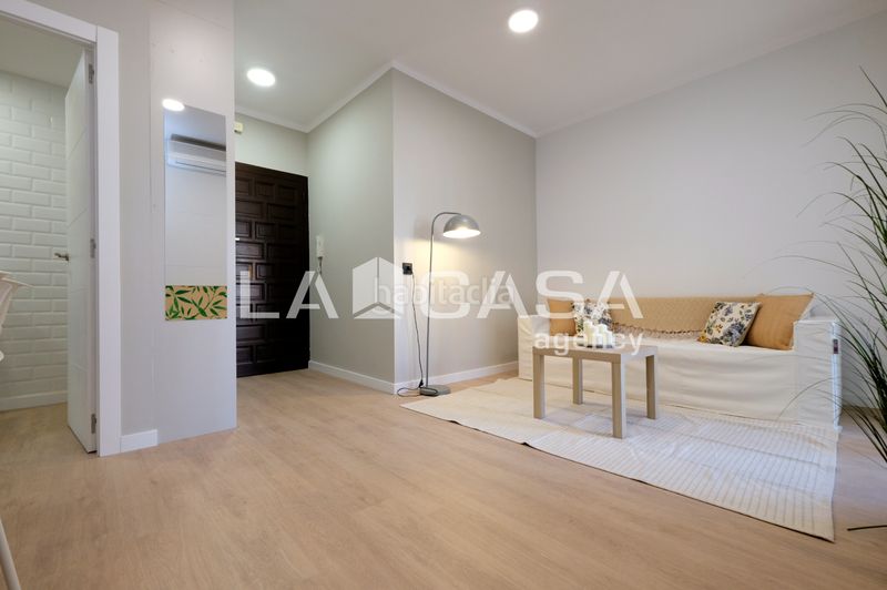 Foto 1555e472-cd1b-4501-a373-db66837ec80a. Pis a Vilapicina - Torre Llobeta Barcelona