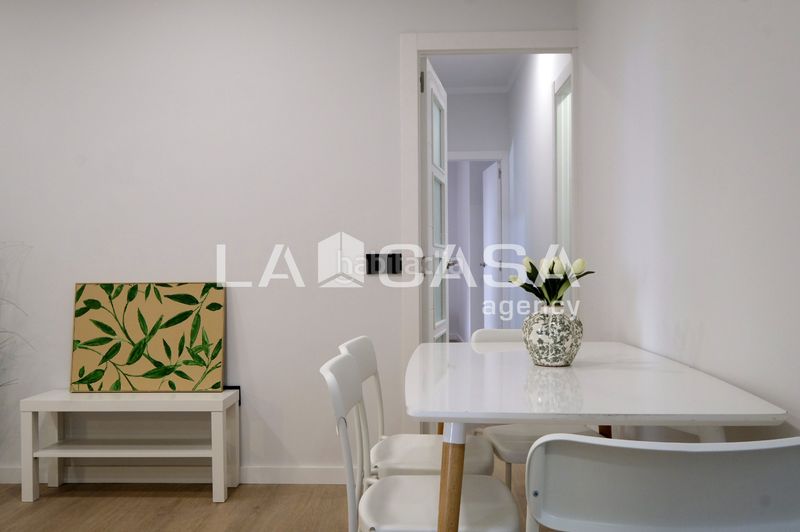 Foto 9b580ade-e2ea-40d9-a7a5-ad375d9809fa. Pis a Vilapicina - Torre Llobeta Barcelona