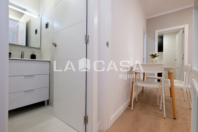 Foto aedd6941-33ba-4a58-b2bf-8f9170a210e1. Pis a Vilapicina - Torre Llobeta Barcelona