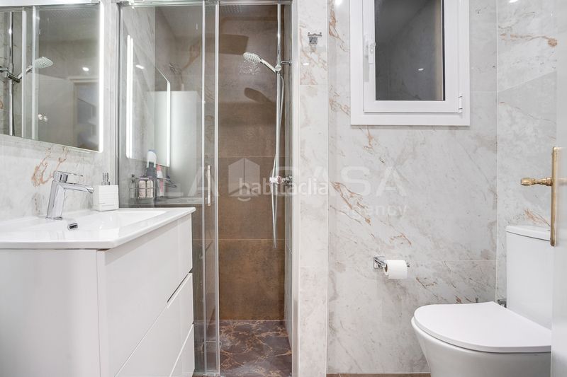 Foto c3de7384-076d-4e37-a057-ec6f48726a1e. Pis a Sant Martí de Provençals Barcelona