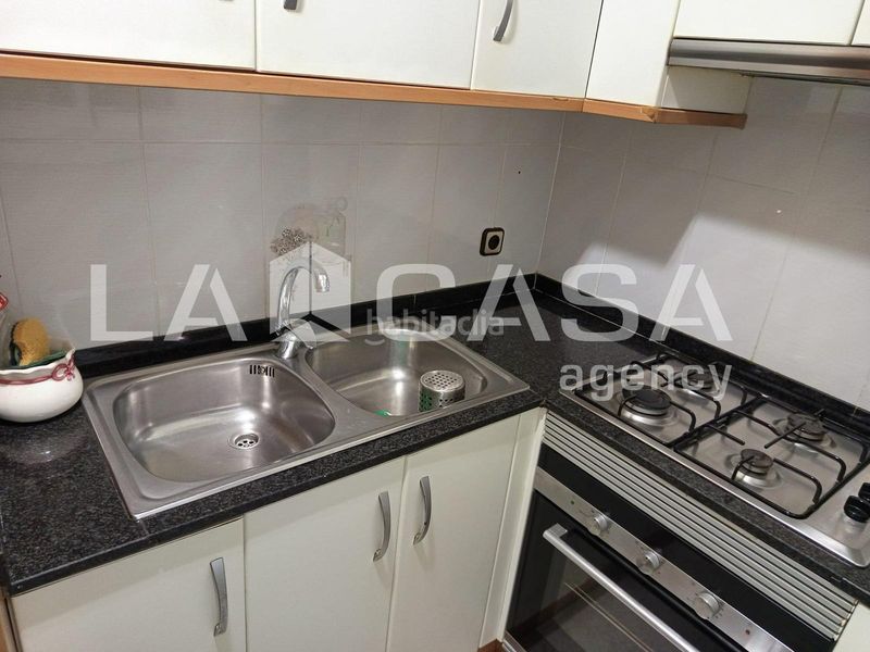 Foto da265faa-4162-4374-8e55-763d6da3b659. Pis amb piscina a Santa Susanna