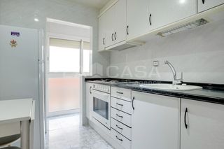 Pis  Carrer de fluvià. Piso en venta en barcelona