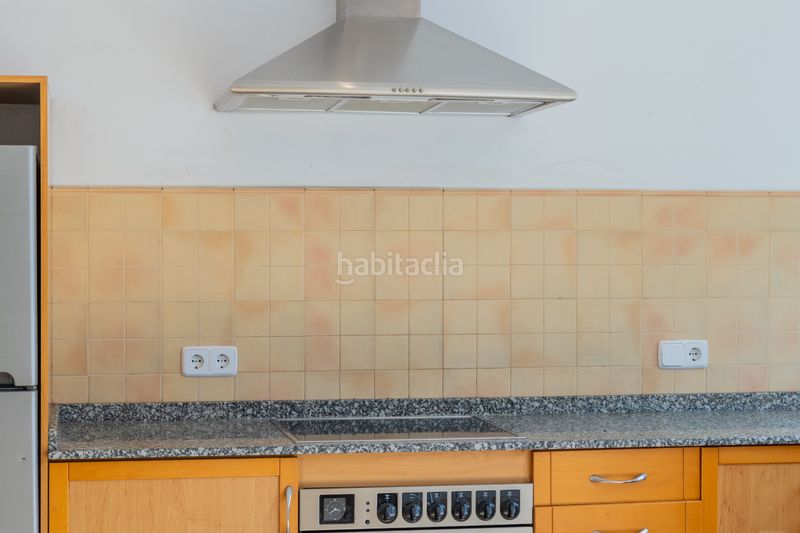 Foto 03b6c5e6-b79c-4c43-96ef-dd345619887b. Pis a La Petxina Valencia