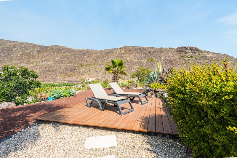 Foto 00b842c4-9b5b-4a05-9933-d3f72a247fcc. Chalet con parcheggio in Tamaimo - Arguayo Santiago del Teide