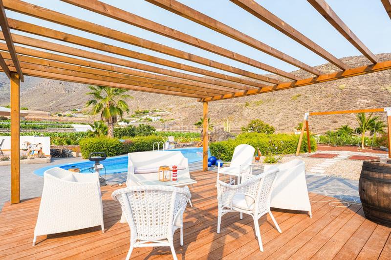 Foto 995a482f-4196-466d-93ac-bc6193515089. Chalet con parcheggio in Tamaimo - Arguayo Santiago del Teide