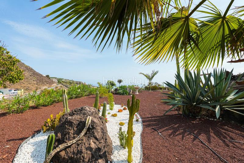 Foto a4a33cd1-7e6a-48cd-9da9-01ec0493dd2b. Chalet con parcheggio in Tamaimo - Arguayo Santiago del Teide