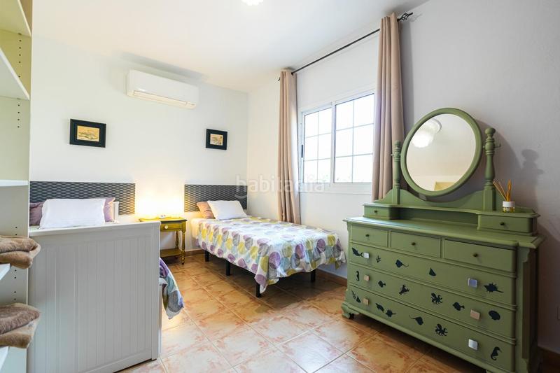 Foto a9bb825f-e51f-49ae-9d44-a5445a7ef4eb. Chalet con parcheggio in Tamaimo - Arguayo Santiago del Teide