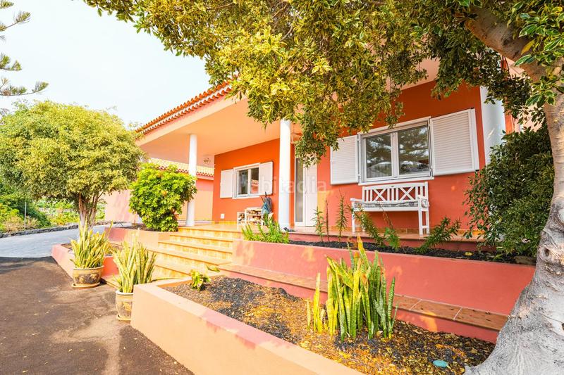Foto e9f4fb87-5c13-4927-adc4-30479c3c1f6f. Chalet con parcheggio in Tamaimo - Arguayo Santiago del Teide