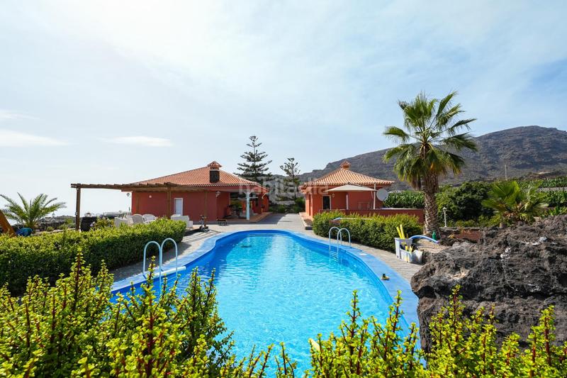 Foto 0c759426-0429-484b-bf8a-6293a8b8b608. Xalet amb aparcament a Tamaimo - Arguayo Santiago del Teide